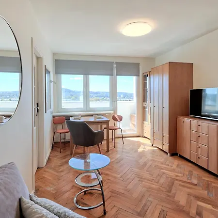 Downtown - 8th Floor, Balcony - By Rentujemy Apartment *